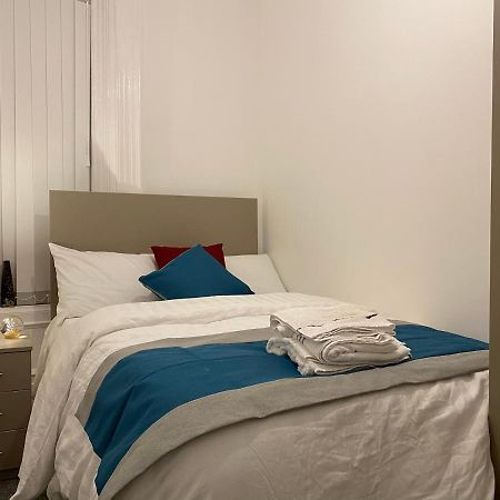 Апартаменти Heaton Park Road Professional Lets Ньюкасл-апон-Тайн Екстер'єр фото